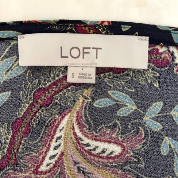 💐LOFT Multicolor Floral Long Sleeve Blouse Sz.S - Picture 3 of 6